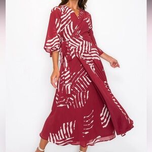 ONETHELAND Chiffon Print Three Fourth Sleeve Wrap V-Neck Maxi Dress Burgundy L